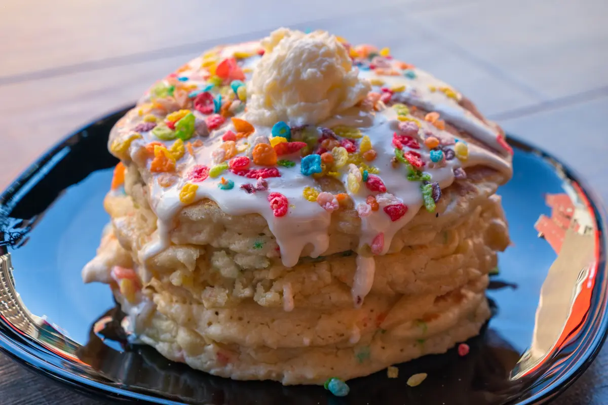 Fruity Pebbles Pancakes