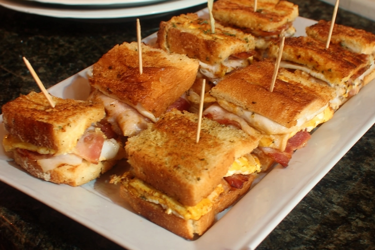 Antipasto Squares Recipe 4 Antipasto Squares Recipe