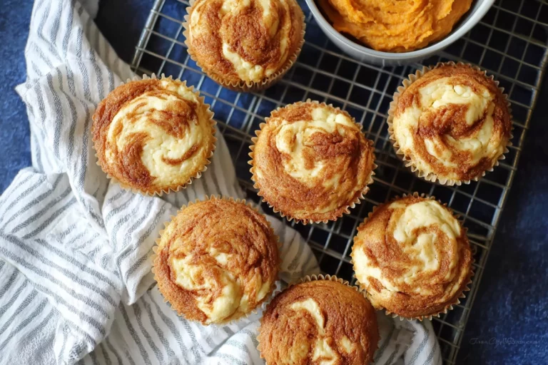 Pumpkin Cream Cheese Muffin