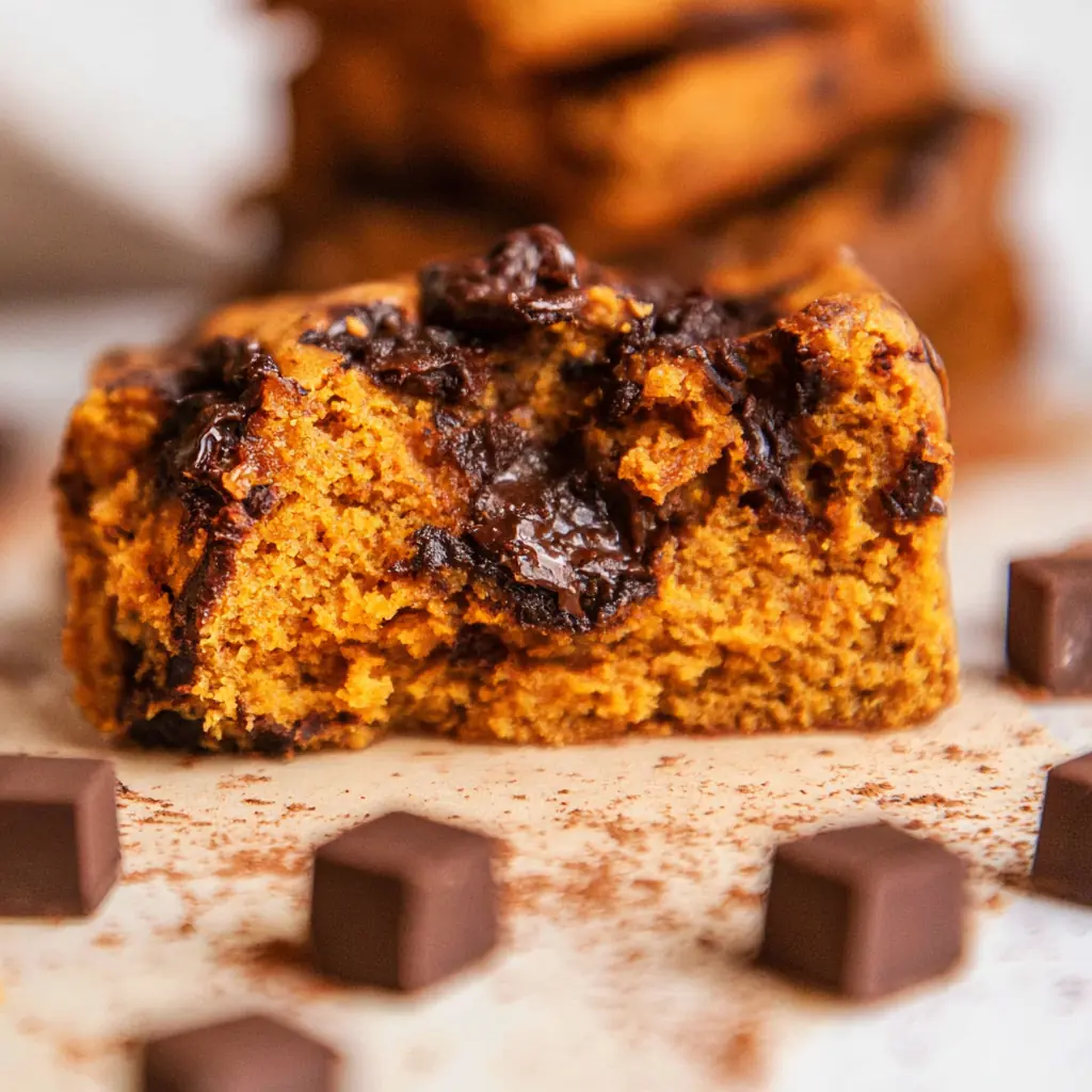 Pumpkin Chip Banana Bread: A Cozy Chocolate-Filled Fall Loaf 5 Pumpkin Chip Banana Bread